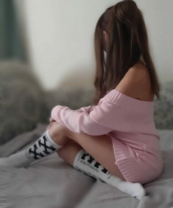 🌹🔥
💋 Я обладаю безупречной внешностью, обольстительной фигурой и манящими глазами. Моя естественная чувственность и чарующая энергия унесут тебя в мир наслаждения.
🌈 Мои услуги нацелены на доставление тебе непередаваемого удовольствия и релаксации. Я предлагаю эротический массаж, классический секс, оральные ласки и многое другое. Ты можешь быть уверен, что со мной тебе не будет скучно!
💯 Каждое моё свидание насыщено страстью, уютом и безопасностью. Я обладаю нежной личностью, и мне важно, чтобы ты чувствовал себя комфортно и особенным.
🌟 Мои навыки и качества ценят каждый моего клиента. Отзывы полны восторженных слов и ненасытных желаний встретиться снова.
📸 В моем профиле ты найдешь фото, которые говорят больше тысячи слов. Я гарантирую, что реальность превзойдет все твои ожидания.
🌇 Живу в Москве, столице страсти и возможностей. Жду тебя, мой незабываемый гость, чтобы мы воплотили в жизнь все твои фантазии. Не упусти шанс испытать настоящий эротический праздник со мной! 💫✨ Юлия